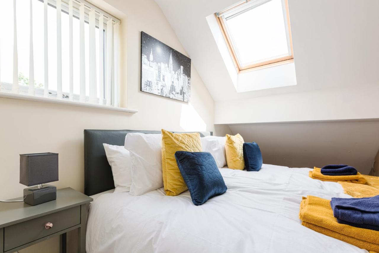 Oxheys House - 5 Bedrooms Contractors Parking Preston  Exterior photo